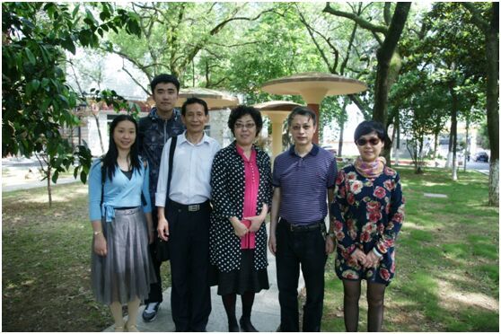 情意深深，收益滿滿 ---我校領(lǐng)導(dǎo)、教師赴十中開展教學(xué)研討活動(dòng)記